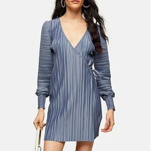 Topshop faux wrap pleated long sleeve cuff dress A86